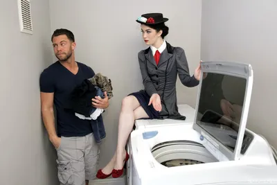 Nữ phù thủy mary poppins tốt bụng ~evelyn claire