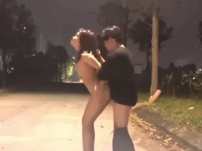 Vã quá đụ nhau ở trong công viên