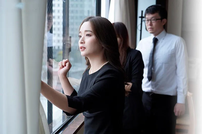 ông chồng mất 3 năm, mẹ kế trẻ tìm đến con ông xã giải tỏa thiếu thốn